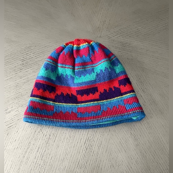 Patagonia Other - Patagonia unisex colorful wool fleece lined beanie OS